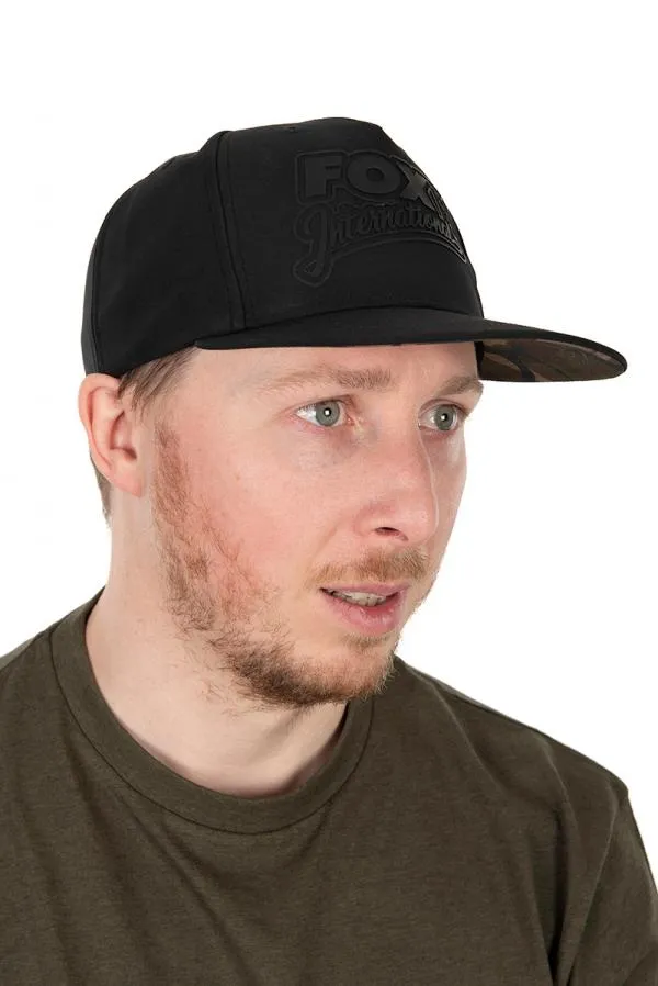 NextFish - Horgász webshop és horgászbolt - Fox Black / Camo Snapback hat baseball sapka